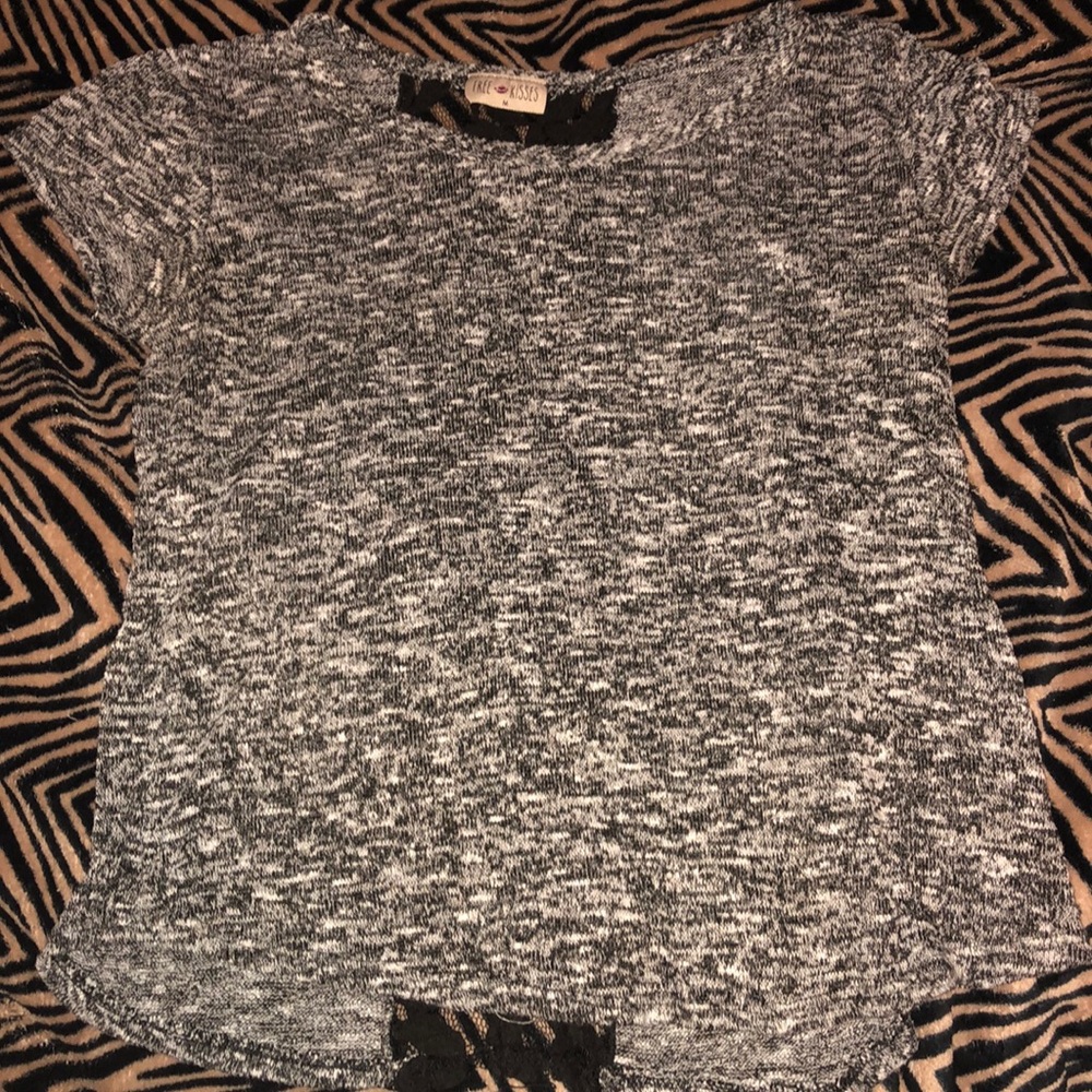 Short in front sorta long in back shirt